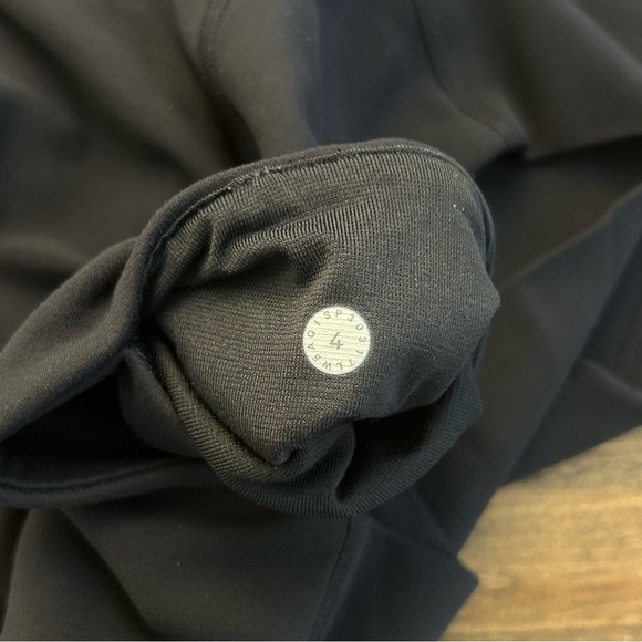 LULULEMON Black Back In Action Jogger - Picture 6 of 8